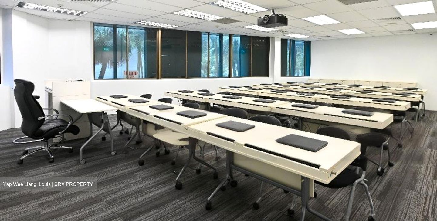 Isca House (D1), Office #470118001